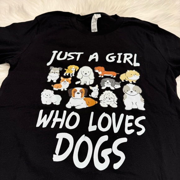 Just A Girl Who Loves Dogs Colored Print T-Shirt Black XS NWOT - Picture 4 of 11